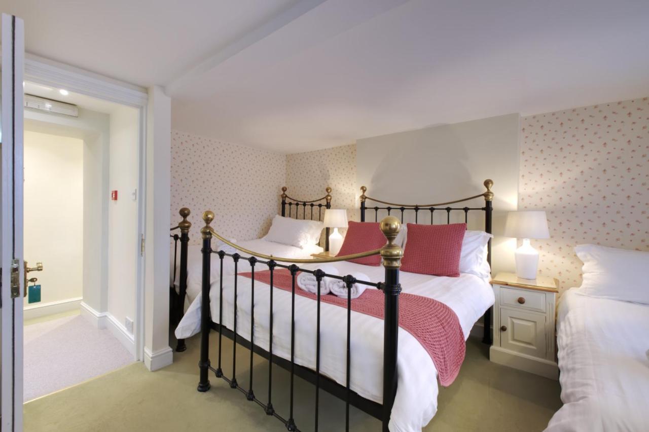 Bed and Breakfast The Old Brewhouse à Cirencester Chambre photo