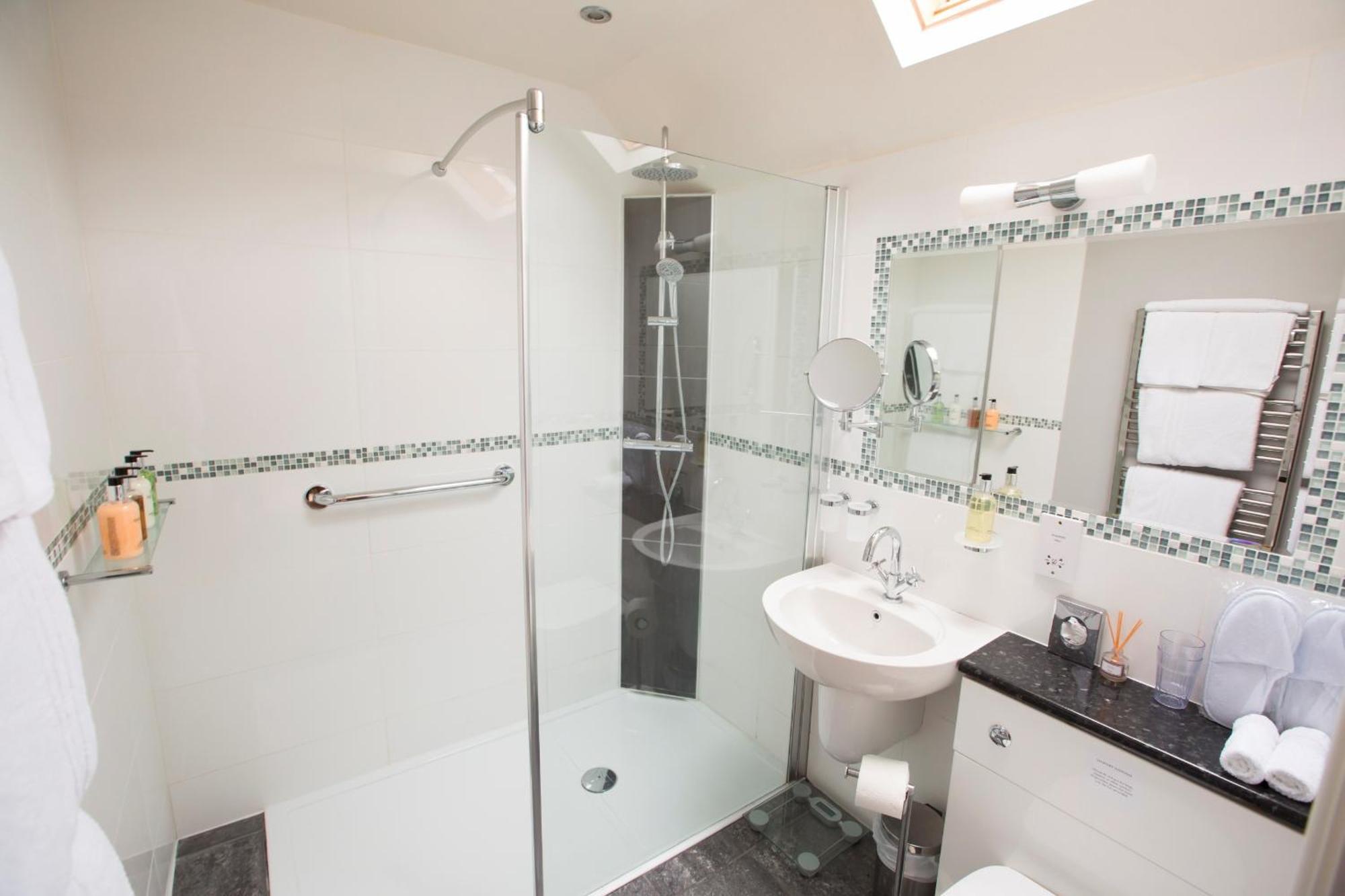 Bed and Breakfast The Old Brewhouse à Cirencester Chambre photo